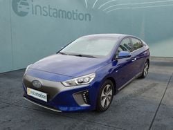 Blau Gebraucht 2018 Hyundai Ioniq Premium Kleinwagen | 16.538 € (Teuer)