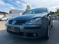 Grau Gebraucht 2004 VW Golf V Limousine | 4.500 € (Etwas zu teuer)