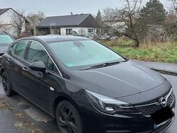 Schwarz Gebraucht 2020 Opel Astra Limousine | 16.250 € (Fairer Preis)