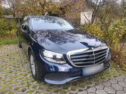 Blau Gebraucht 2016 Mercedes E200 Limousine | 29.999 € (Teuer)