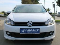 Weiß Gebraucht 2011 VW Golf VI Highline Limousine | 9.499 € (Teuer)