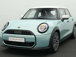 Grün Gebraucht 2024 Mini Cooper Classic Kleinwagen | 27.564 € (Guter Preis)