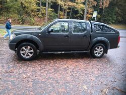 Grau Gebraucht 2006 Nissan Navara Abholung | 6.000 € (Fairer Preis)