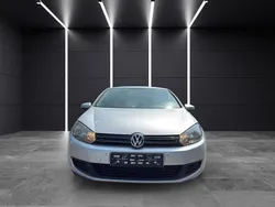 Grau Gebraucht 2010 VW Golf VI Comfortline Limousine | 3.990 € (Fairer Preis)