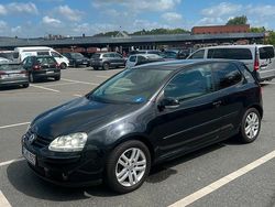 Schwarz Gebraucht 2006 VW Golf V Goal Kleinwagen | 1.500 € (Guter Preis)