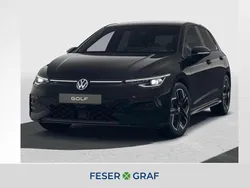 Grenadillschwarz metallic Neu 2025 VW Golf VIII R Limousine | 37.590 € (Etwas zu teuer)