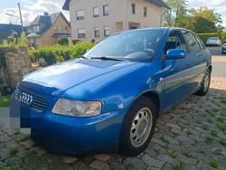 Blau Gebraucht 2001 Audi A3 Limousine | 1.499 € (Fairer Preis)