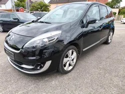 Schwarz Gebraucht 2012 Renault Grand Scénic III Bose Edition Van / Kleinbus | 4.900 € (Fairer Preis)