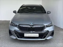 Bmw individual frozen pure gre Gebraucht 2025 BMW 540 M Sport Kombi | 69.889 € (Fairer Preis)