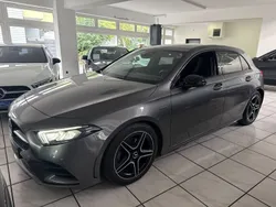 Mountaingrau Gebraucht 2020 Mercedes A180 AMG line Limousine | 23.990 € (Guter Preis)