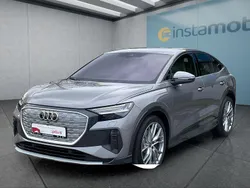 Grau Gebraucht 2022 Audi Q4 Sportback e-tron SUV | 29.599 € (Fairer Preis)