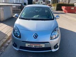 Grau Gebraucht 2009 Renault Twingo Kleinwagen | 2.599 € (Fairer Preis)