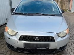 Grau Gebraucht 2010 Mitsubishi Colt | 2.700 € (Fairer Preis)