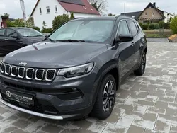 Grau Gebraucht 2023 Jeep Compass Limited SUV | 25.590 € (Superpreis)