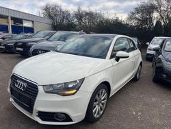 Weiß Gebraucht 2012 Audi A1 Ambition Limousine | 7.750 € (Fairer Preis)