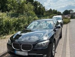 Schwarz Gebraucht 2009 BMW 730L Limousine | 9.990 €