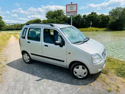 Silber Gebraucht 2001 Suzuki Wagon R Kleinwagen | 2.250 €