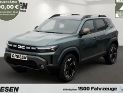 Gruen Neu 2025 Dacia Duster Extreme SUV | 28.290 € (Fairer Preis)