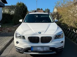 Weiß Gebraucht 2013 BMW X1 xLine SUV | 12.500 €