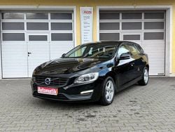 Schwarz Gebraucht 2017 Volvo V60 Business Edition Kombi | 10.990 € (Fairer Preis)