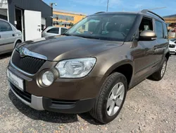 Braun Gebraucht 2012 Skoda Yeti SUV | 5.990 € (Fairer Preis)