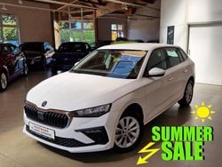 Candyweiss Gebraucht 2024 Skoda Scala Selection Kleinwagen | 21.490 € (Fairer Preis)