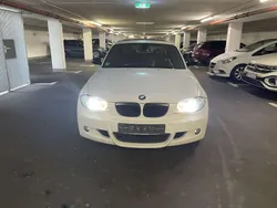 Weiß Gebraucht 2007 BMW 123 Coupé M Sport Coupé | 5.299 €