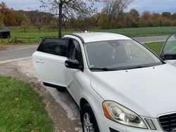 Weiß Gebraucht 2011 Volvo XC60 SUV | 9.449 €