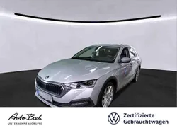 Silber (brillantsilber metallic) Gebraucht 2022 Skoda Octavia Kombi | 23.980 € (Fairer Preis)