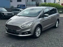 Grau Gebraucht 2016 Ford S-MAX Titanium Van / Kleinbus | 16.900 € (Fairer Preis)