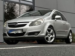 Silber Gebraucht 2007 Opel Corsa Sport Kleinwagen | 3.344 € (Etwas zu teuer)