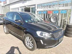 Schwarz Gebraucht 2016 Volvo XC60 Summum SUV | 18.999 € (Fairer Preis)