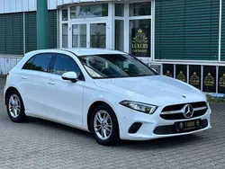Weiß Gebraucht 2020 Mercedes A180 Limousine | 22.500 € (Guter Preis)