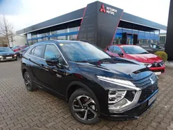 Schwarz Neu 2025 Mitsubishi Eclipse Cross Select SUV | 35.990 €