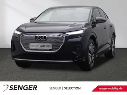 Gebraucht 2022 Audi Q4 Sportback e-tron Ambiente SUV | 38.880 € (Etwas zu teuer)