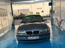 Silber Gebraucht 2004 BMW 316 Limousine | 1.500 € (Teuer)