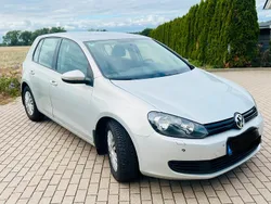 Silber Gebraucht 2009 VW Golf VI Trendline Kleinwagen | 3.400 € (Guter Preis)