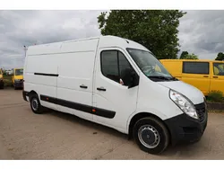 Weiß, weiß Gebraucht 2017 Renault Master Van | 15.700 € (Superpreis)