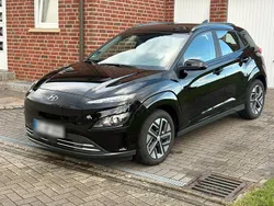 Schwarz Gebraucht 2022 Hyundai Kona Select SUV | 18.650 € (Fairer Preis)