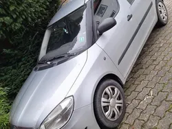Silber Gebraucht 2011 Skoda Roomster Van / Kleinbus | 2.200 € (Etwas zu teuer)