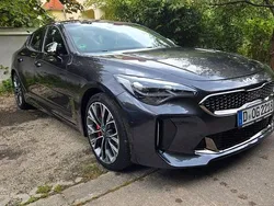 Schwarz Gebraucht 2022 Kia Stinger Limousine | 41.000 € (Fairer Preis)