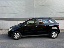 Schwarz Gebraucht 2006 Mercedes B170 Van / Kleinbus | 1.200 € (Superpreis)