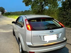 Schwarz Gebraucht 2005 Ford Focus Sport Limousine | 4.600 € (Teuer)
