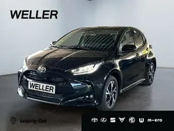 Schwarz Neu 2025 Toyota Yaris Hybrid Comfort Kleinwagen | 22.980 € (Guter Preis)