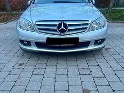 Silber Gebraucht 2010 Mercedes C200 Limousine | 4.990 €