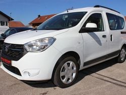 Weiß Gebraucht 2018 Dacia Dokker Comfort Van | 7.900 € (Fairer Preis)