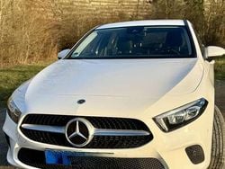 Weiß Gebraucht 2022 Mercedes A250 Kleinwagen | 22.000 € (Superpreis)