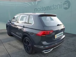 Grau Gebraucht 2021 VW Tiguan Elegance SUV | 28.940 € (Fairer Preis)