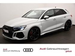 Gletscherweiß metallic Gebraucht 2024 Audi RS3 Sportback Ambiente Kleinwagen | 57.690 € (Guter Preis)