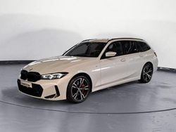 Weiß Gebraucht 2024 BMW 320 Performance Kombi | 40.750 € (Fairer Preis)